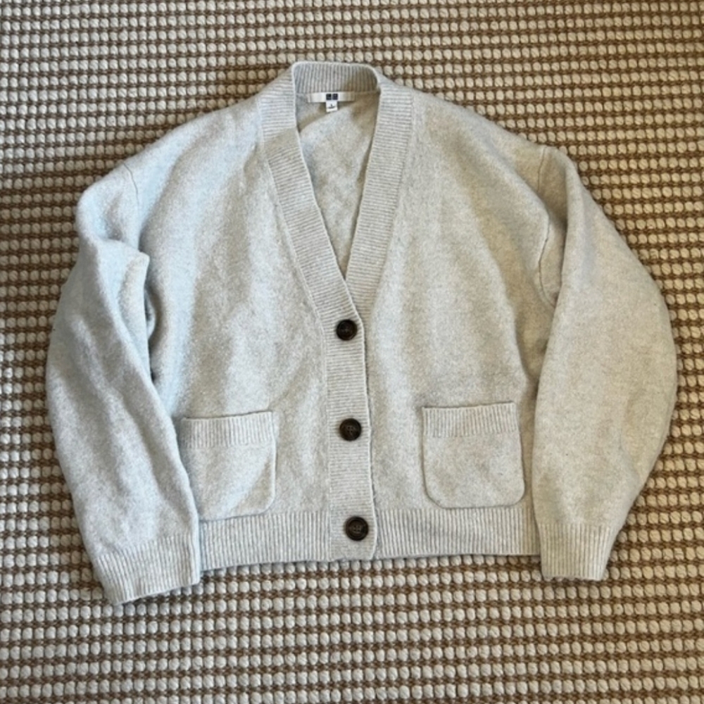 Uniqlo Japan Fleece Button-Up Cardigan Large